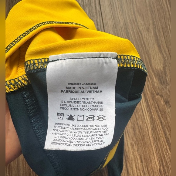 Women’s Nike Pro Dri Fit Tight fit Crop Green Size M - Picture 3 of 4